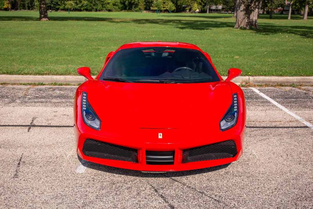 2016 Ferrari 488 GTB - Image 24 of 31