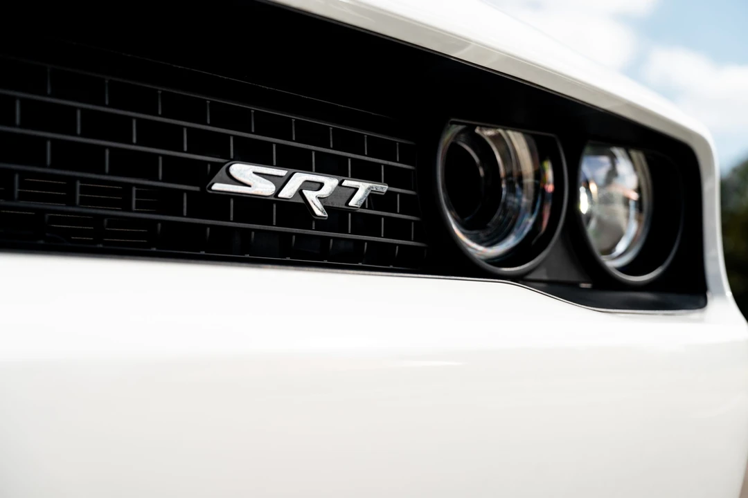 2017 Dodge Challenger SRT Hellcat 3rd Gen - Image 17 of 31