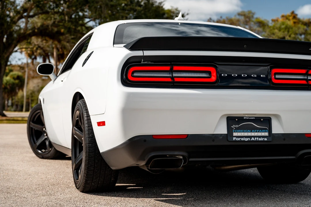 2017 Dodge Challenger SRT Hellcat 3rd Gen - Image 22 of 31