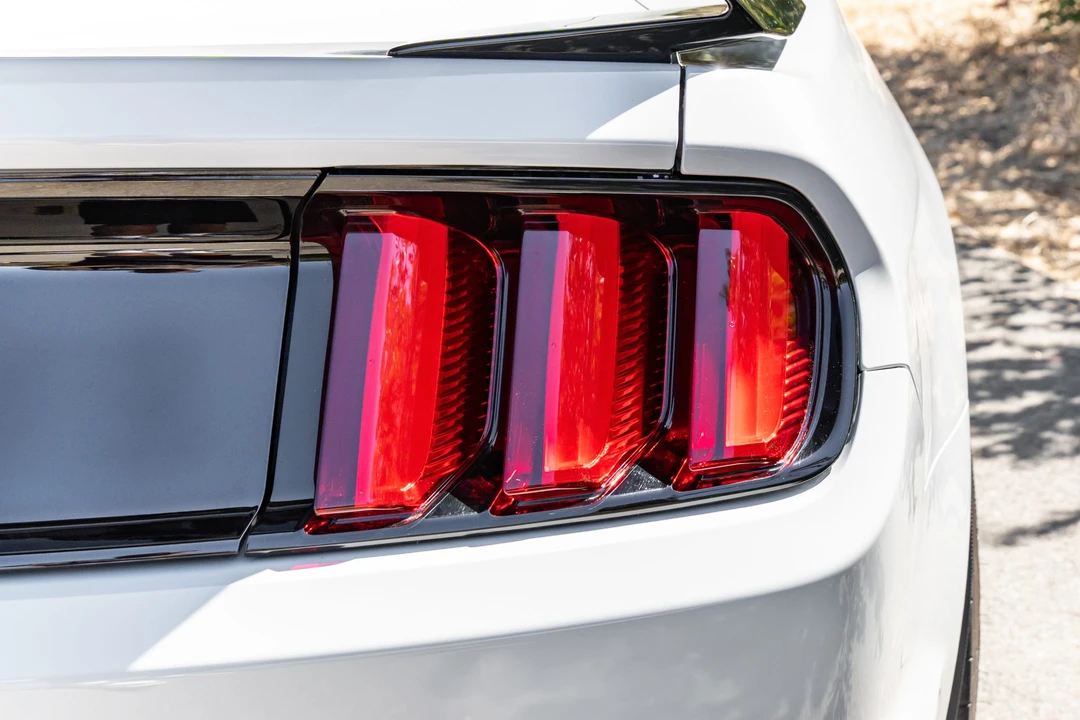 2017 Ford S550 Shelby Mustang GT350R - Image 25 of 31