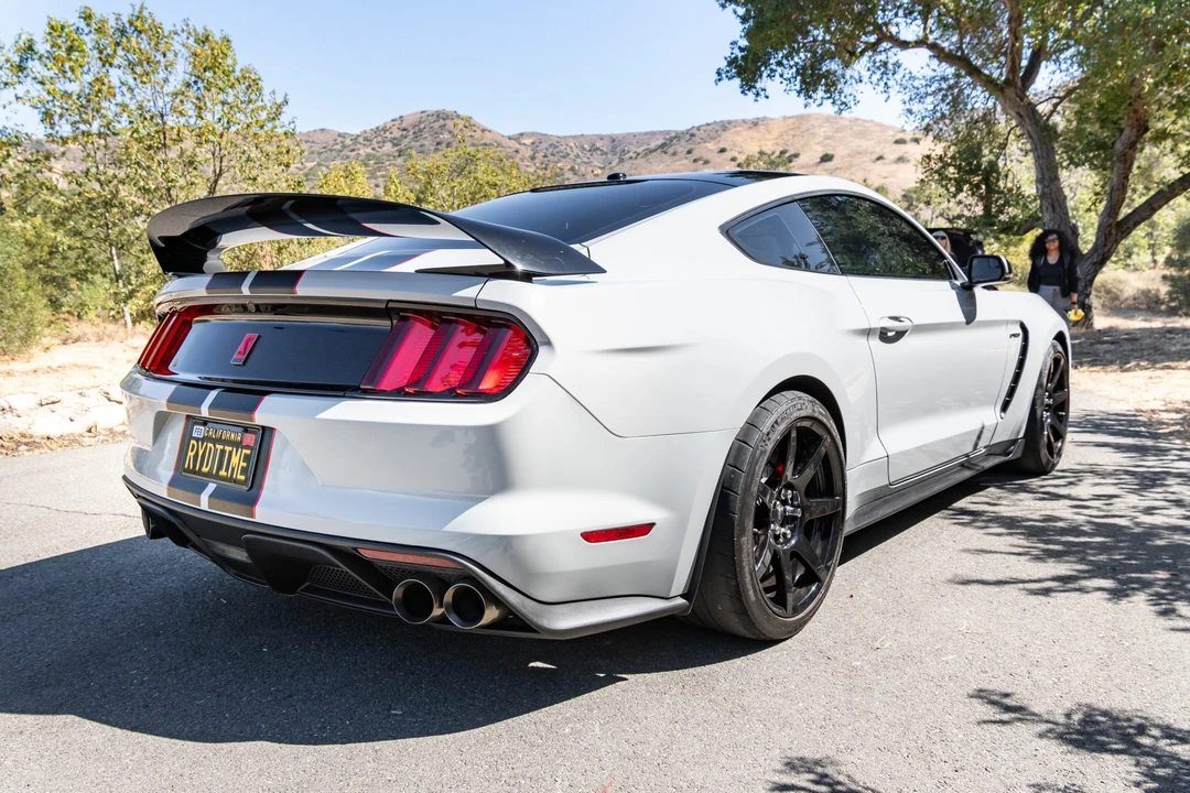 2017 Ford S550 Shelby Mustang GT350R - Image 8 of 31