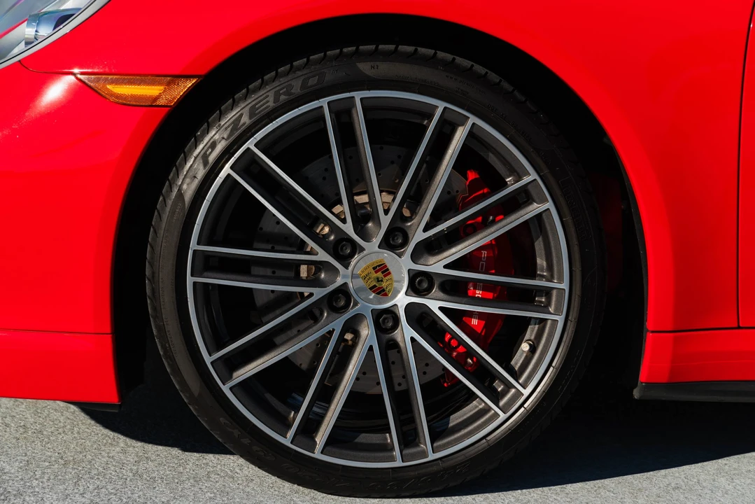 2017 Porsche 991 Turbo - Image 20 of 31