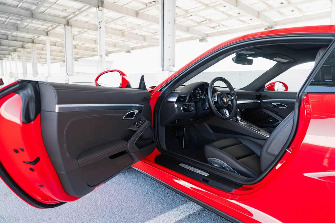 2017 Porsche 991 Turbo - Image 23 of 31