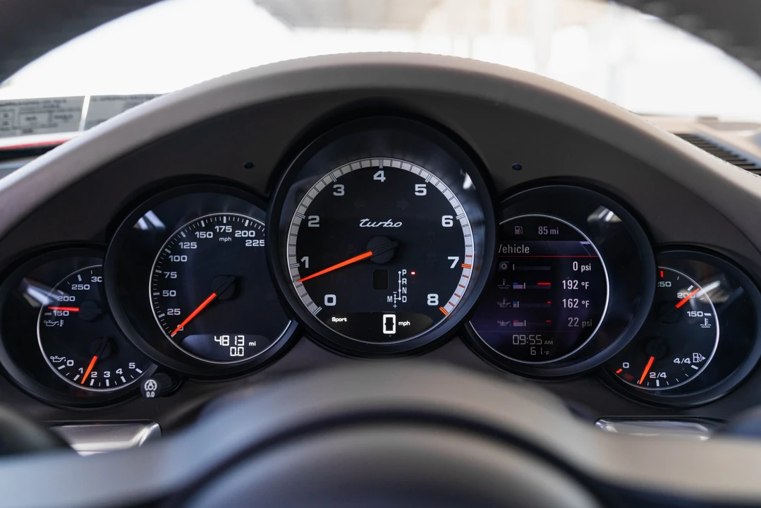 2017 Porsche 991 Turbo - Image 29 of 31