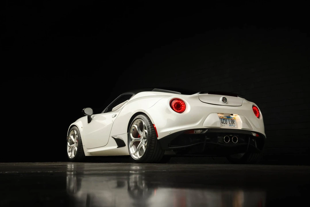 2018 Alfa Romeo 4C Coupe - Image 11 of 31