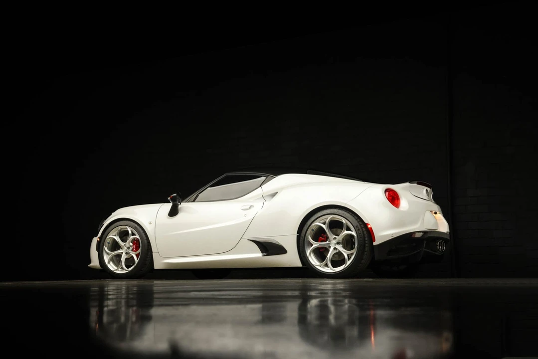 2018 Alfa Romeo 4C Coupe - Image 9 of 31