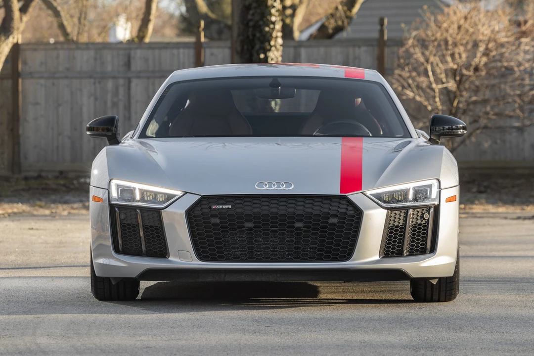 2018 Audi 4S R8 - Image 3 of 31