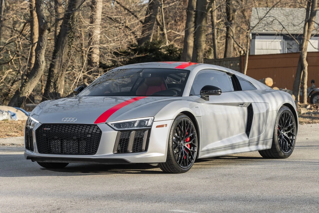2018 Audi 4S R8 - Image 2 of 31