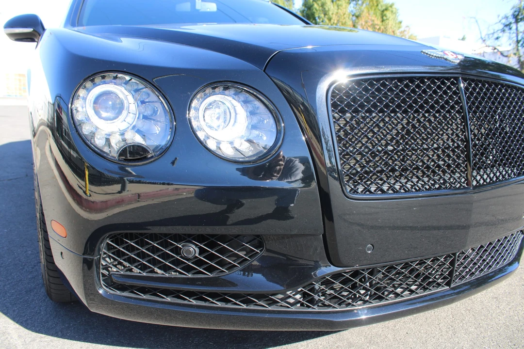 2018 Bentley Continental Flying Spur - Image 18 of 31