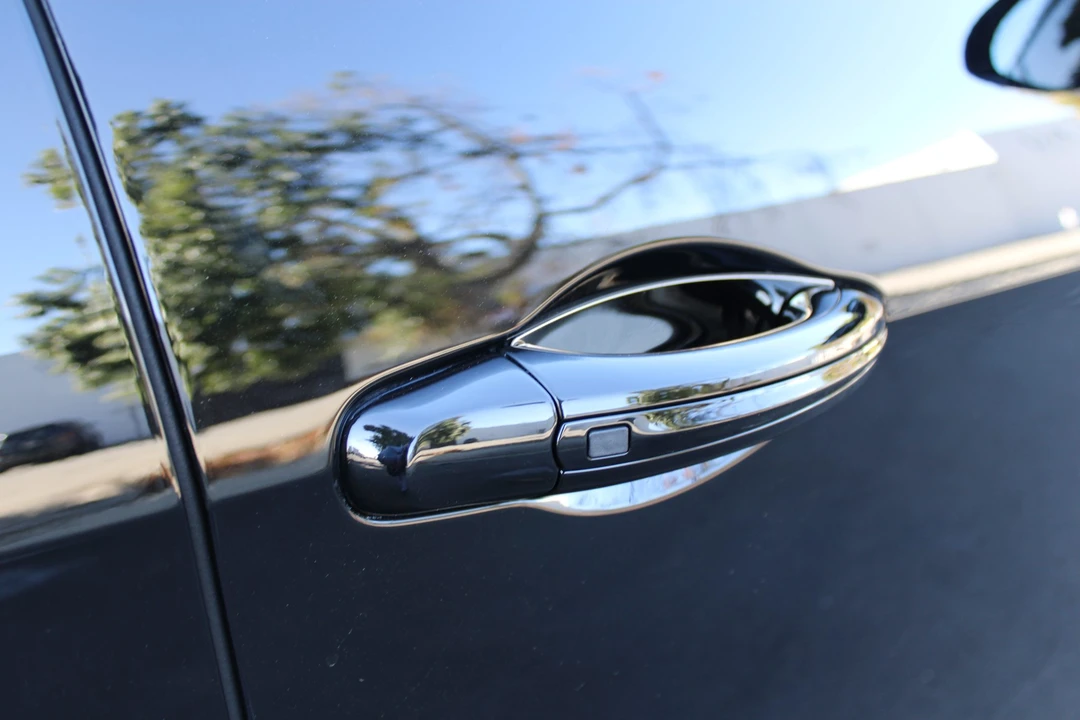 2018 Bentley Continental Flying Spur - Image 23 of 31