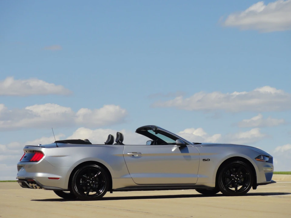 2020 Ford S550 Mustang - Image 13 of 31