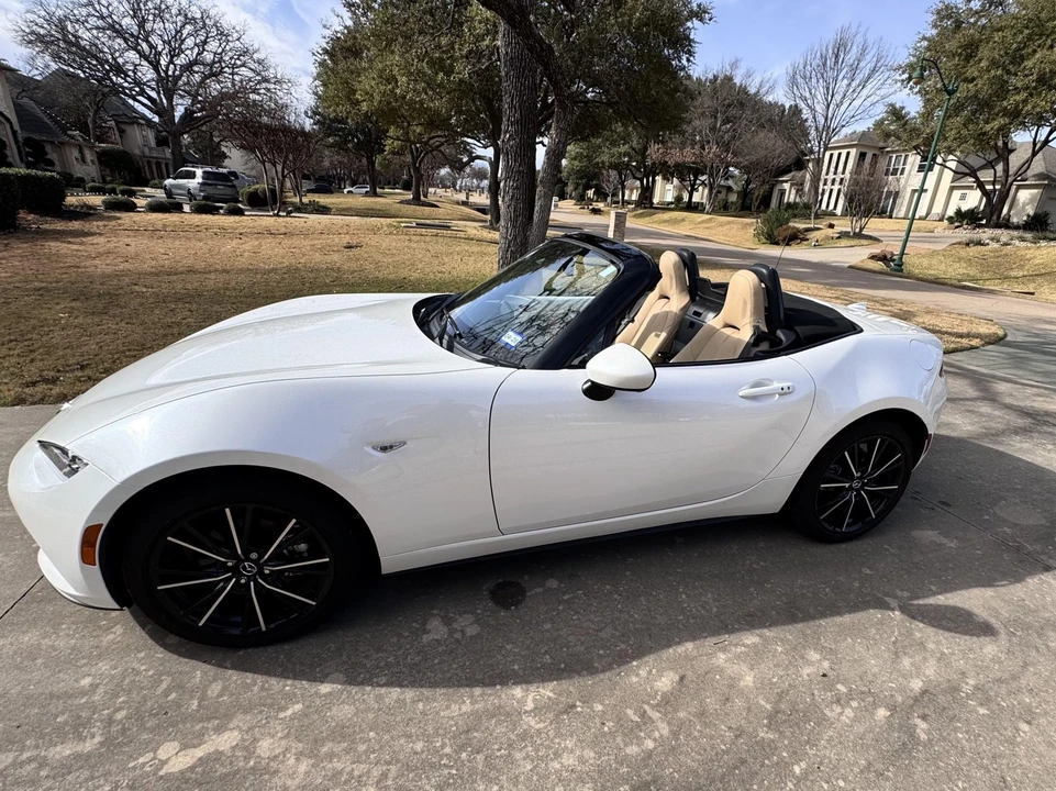 2024 Mazda ND MX-5 Miata - Image 3 of 31