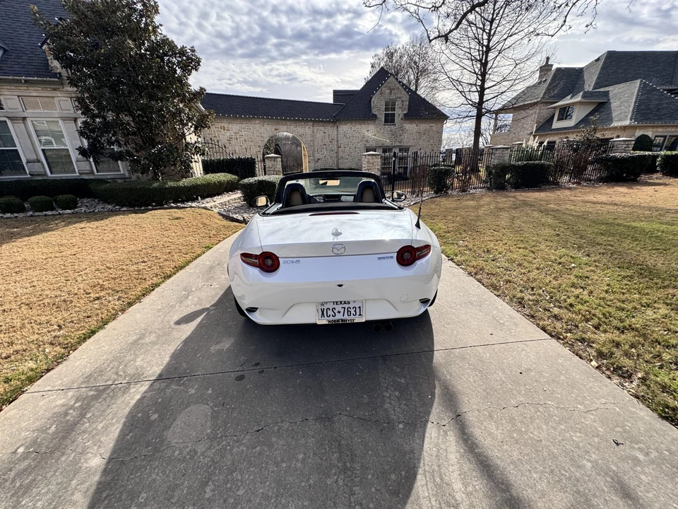 2024 Mazda ND MX-5 Miata - Image 14 of 31