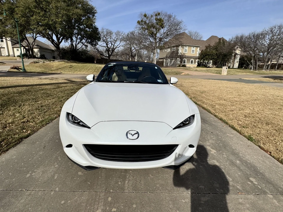 2024 Mazda ND MX-5 Miata - Image 23 of 31