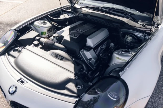 2003 BMW Z8 - Image 7 of 8