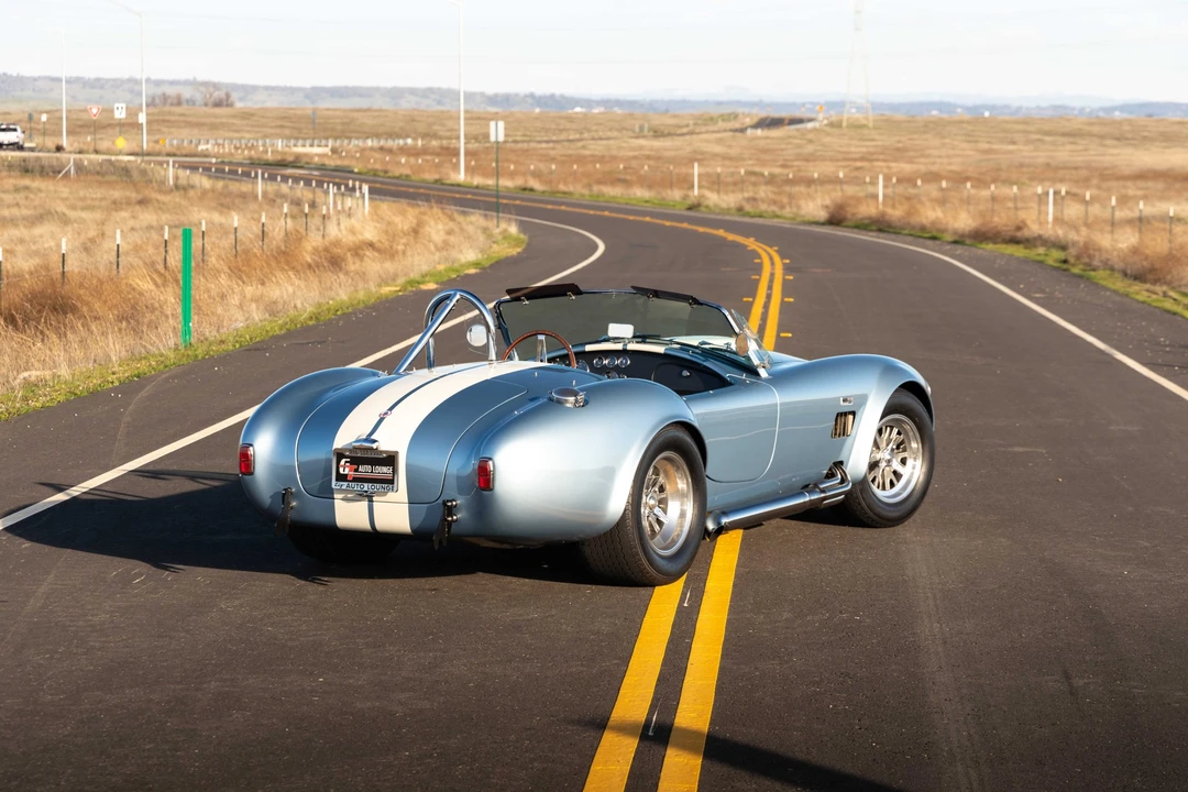 Shelby Cobra Replica - Image 25 of 31