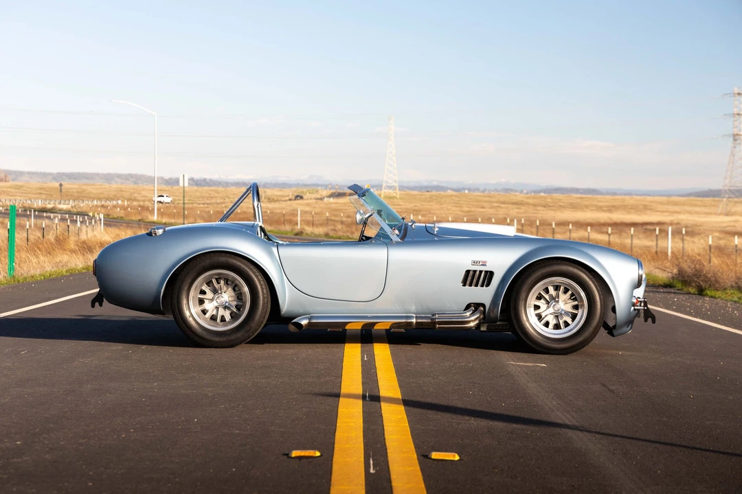 Shelby Cobra Replica - Image 22 of 31