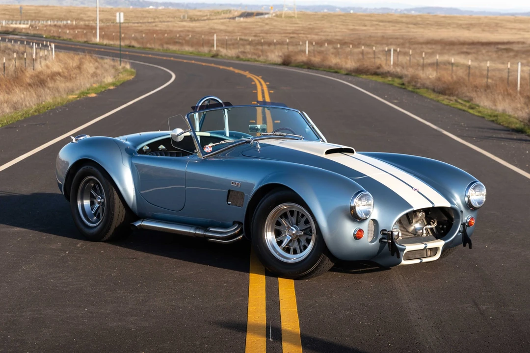 Shelby Cobra Replica - Image 13 of 31
