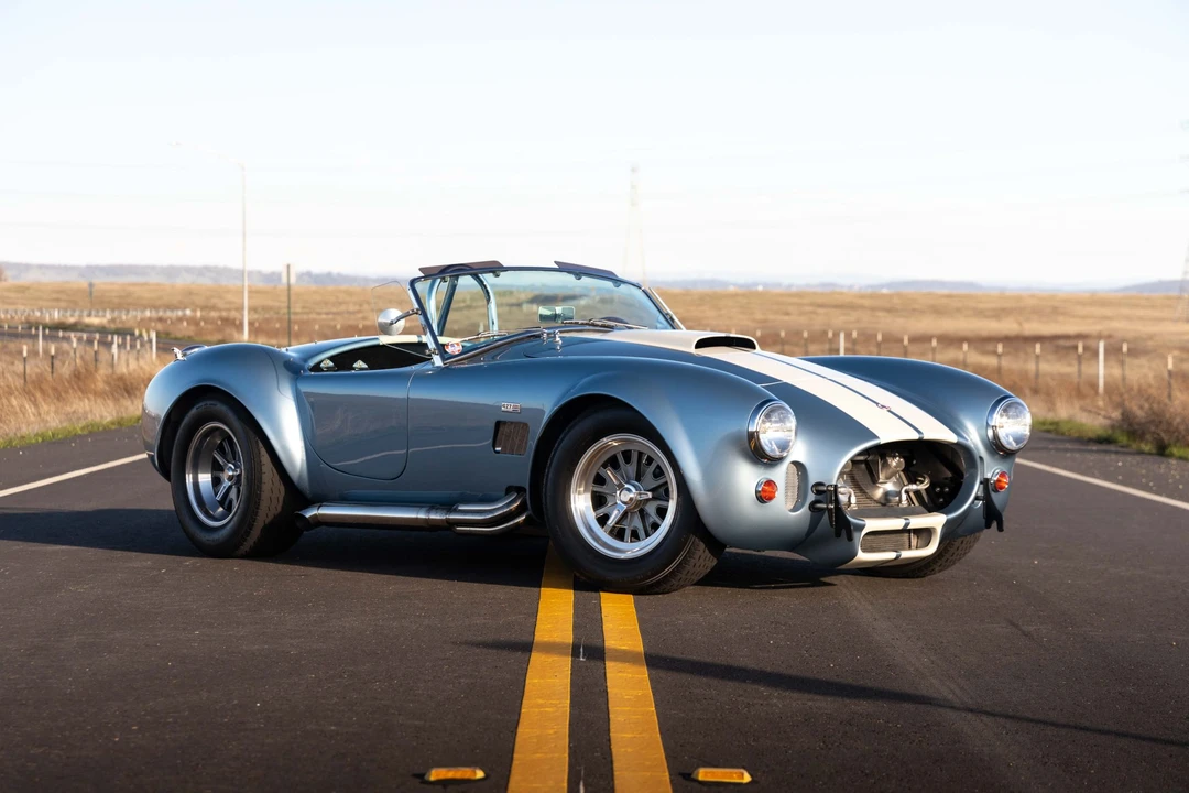 Shelby Cobra Replica - Image 18 of 31