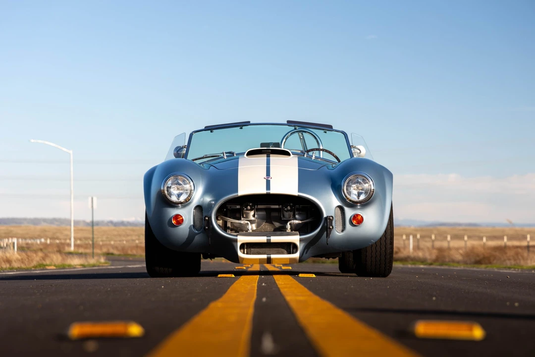 Shelby Cobra Replica - Image 6 of 31