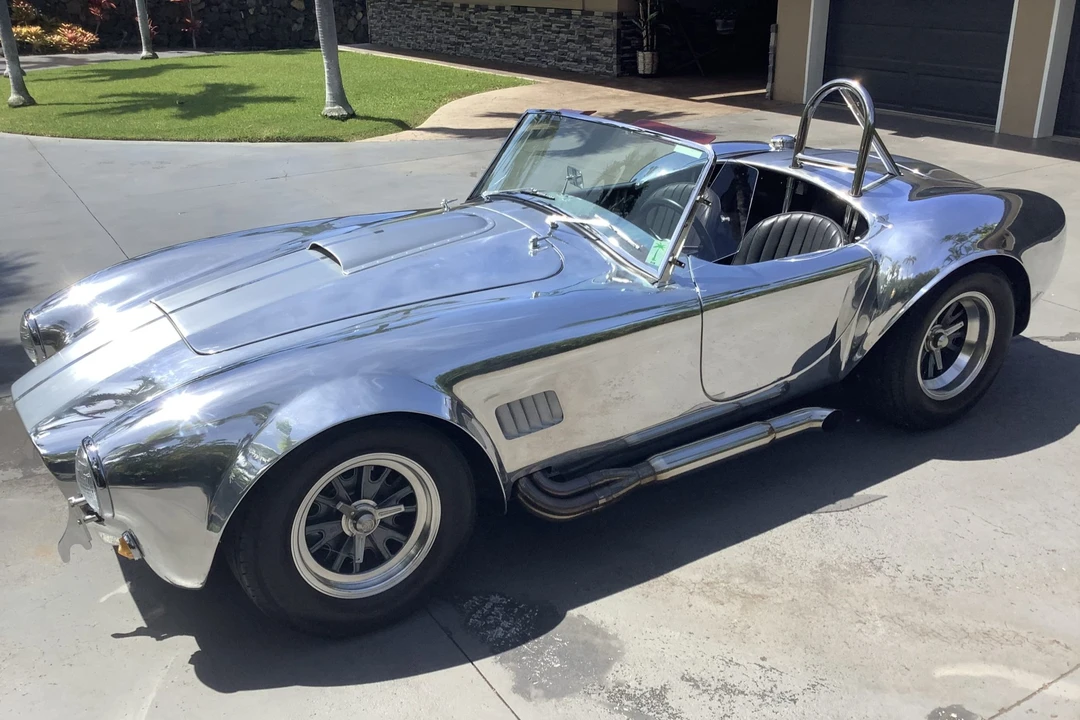 Shelby Cobra Replica - Image 2 of 31