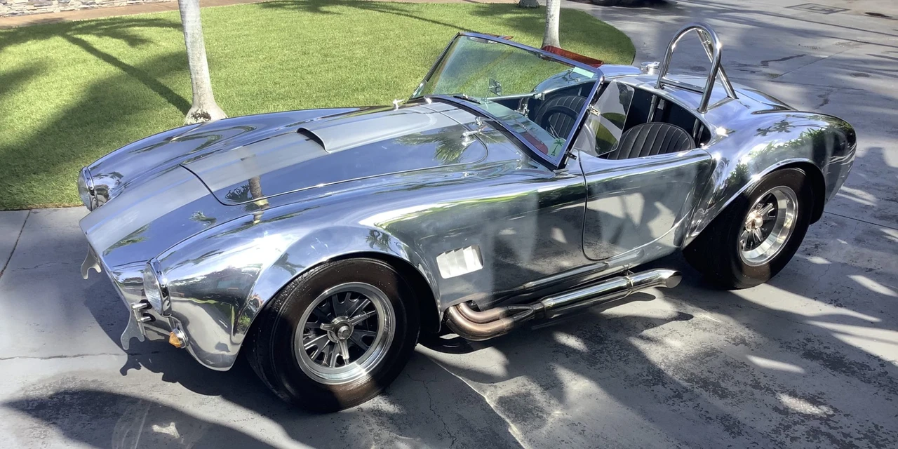 Shelby Cobra Replica - Image 3 of 31