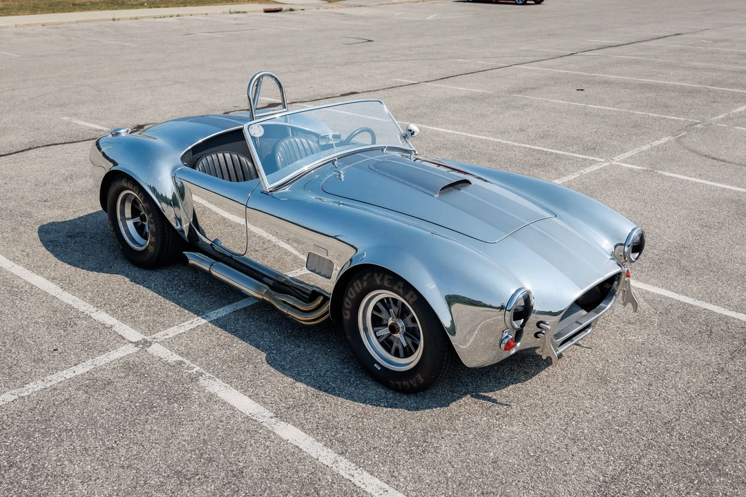 Shelby Cobra Replica - Image 18 of 31
