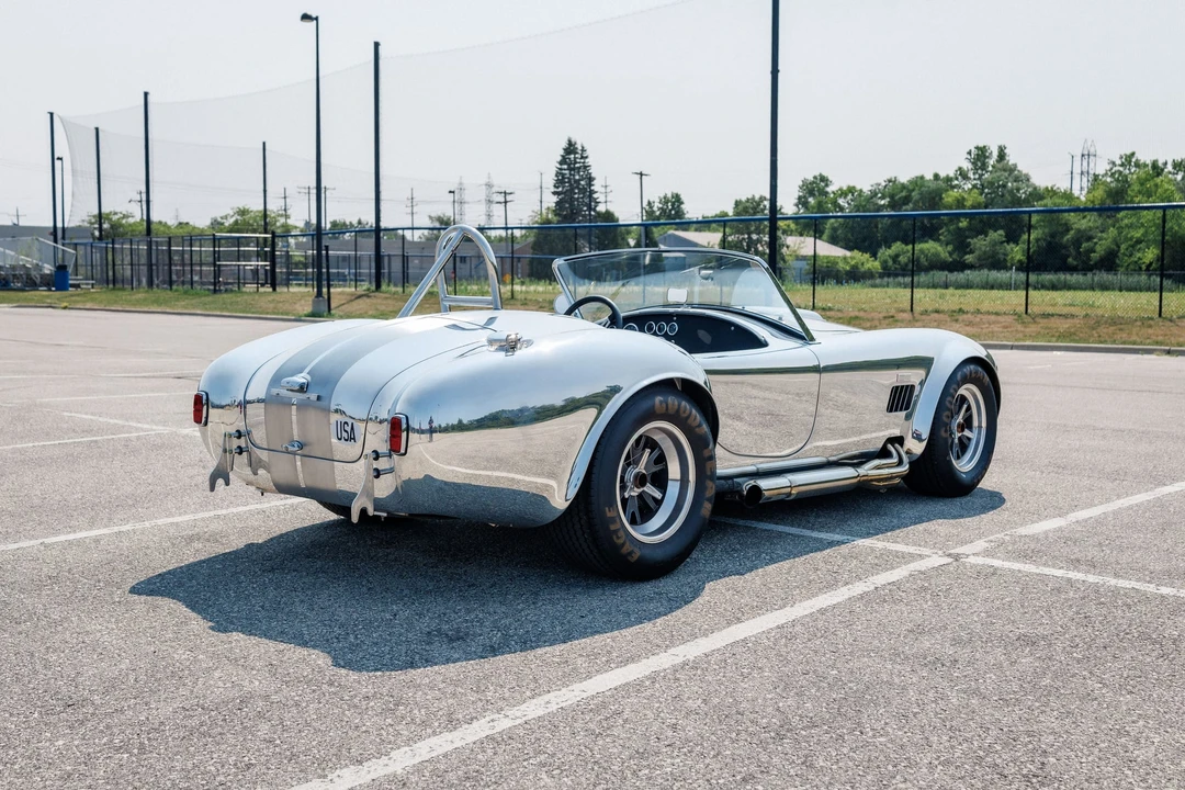 Shelby Cobra Replica - Image 13 of 31