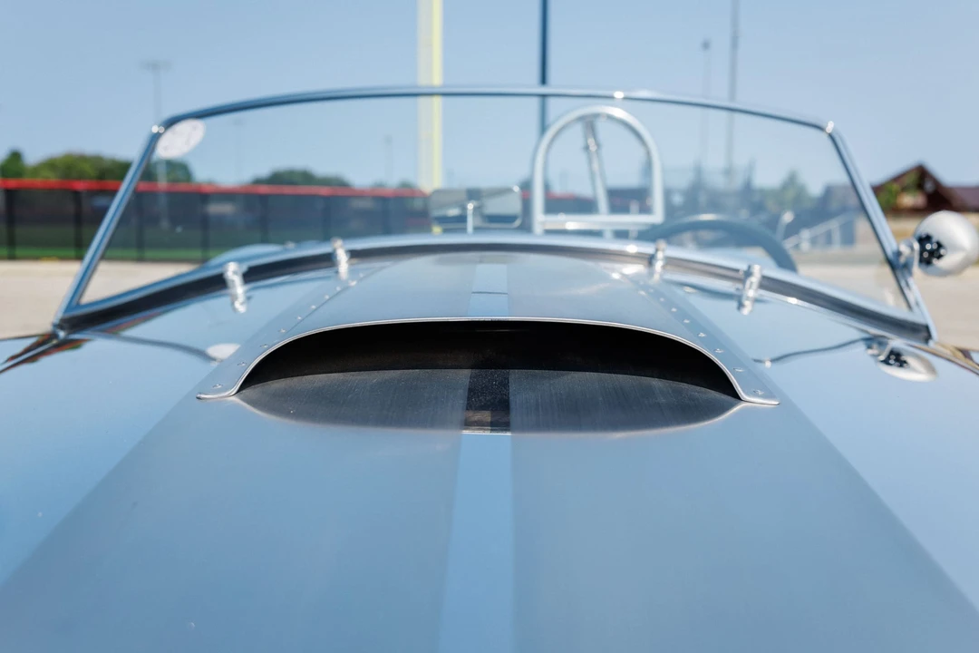 Shelby Cobra Replica - Image 23 of 31
