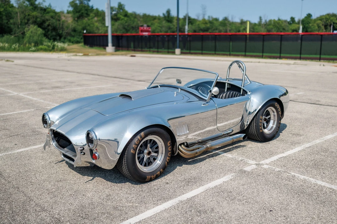 Shelby Cobra Replica - Image 3 of 31