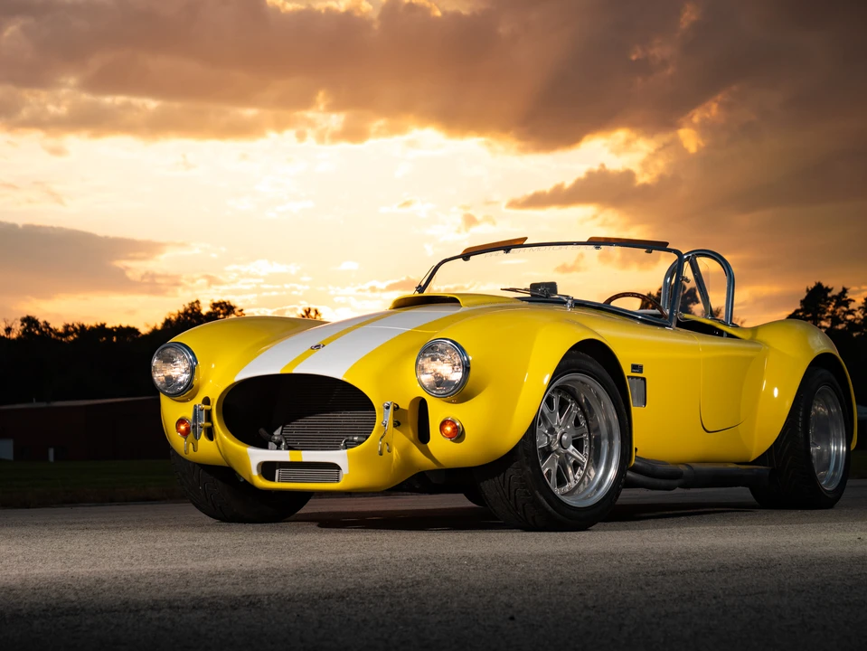 Shelby Cobra Replica - Image 8 of 31