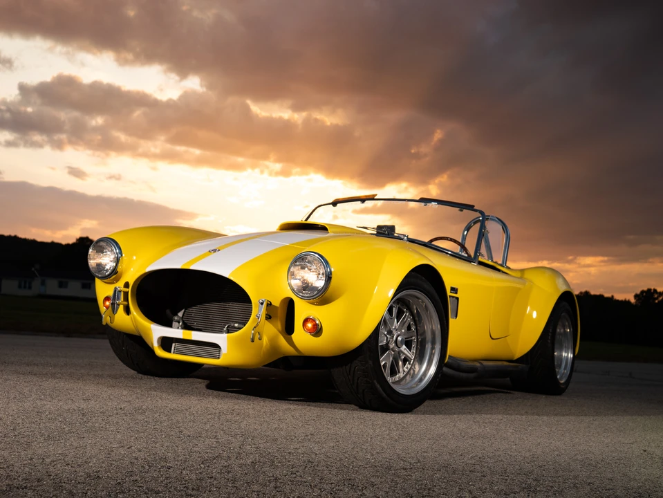 Shelby Cobra Replica - Image 9 of 31