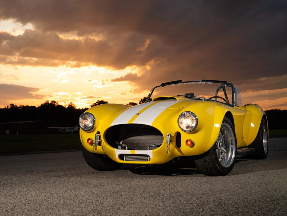 Shelby Cobra Replica - Image 12 of 31