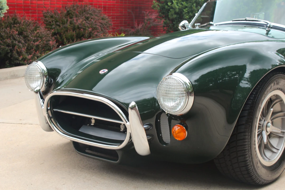 Shelby Cobra Replica - Image 16 of 31