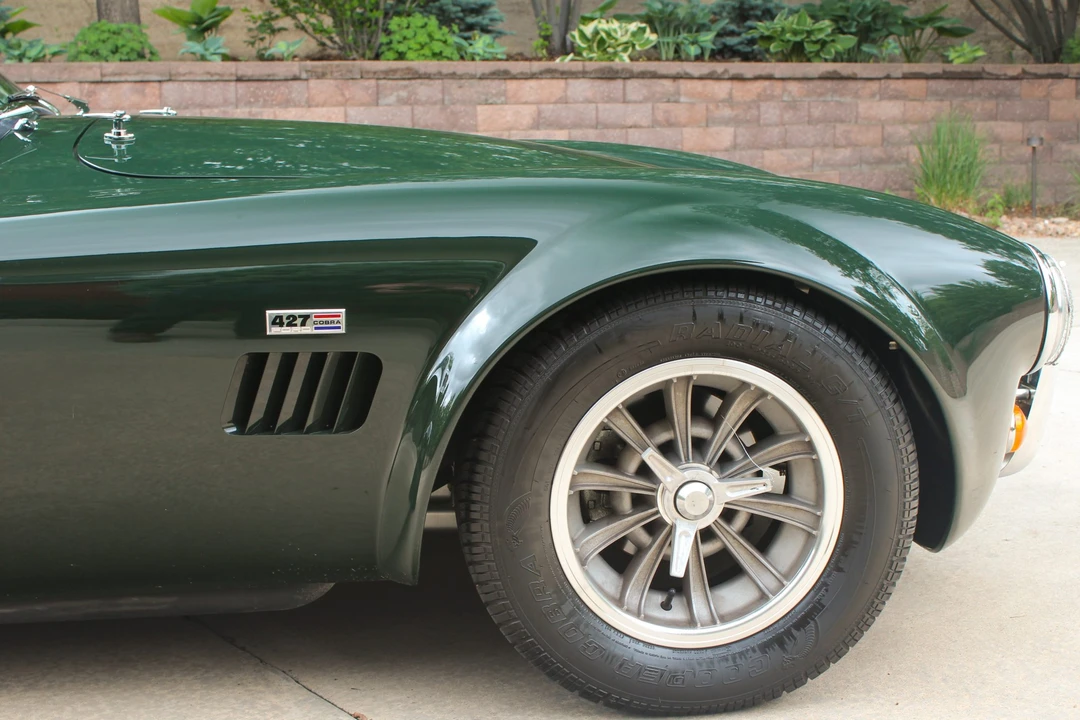 Shelby Cobra Replica - Image 21 of 31
