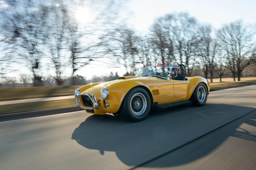 Shelby Cobra Replica - Image 4 of 31