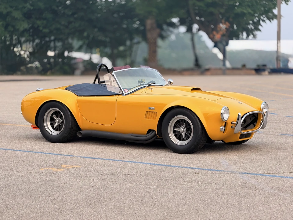 Shelby Cobra Replica - Image 15 of 31