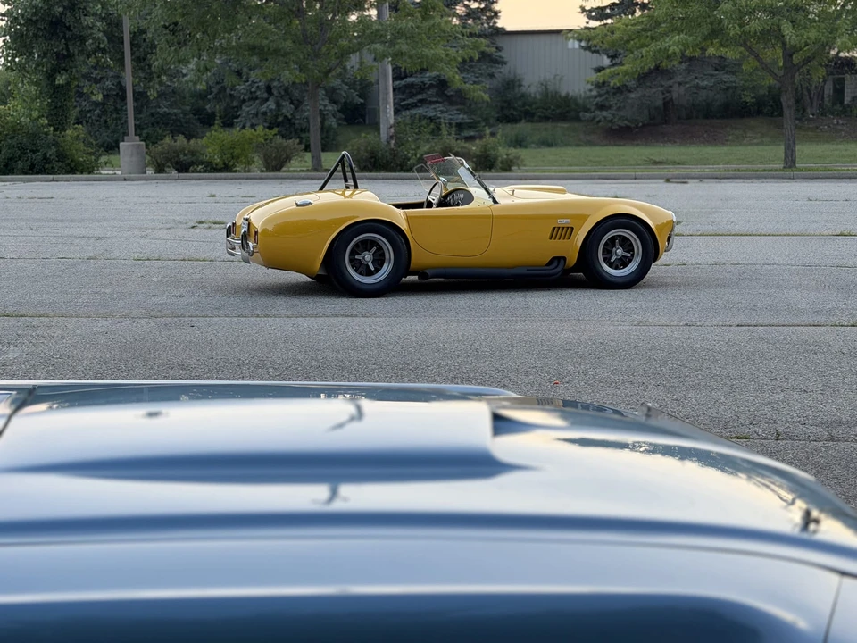 Shelby Cobra Replica - Image 21 of 31