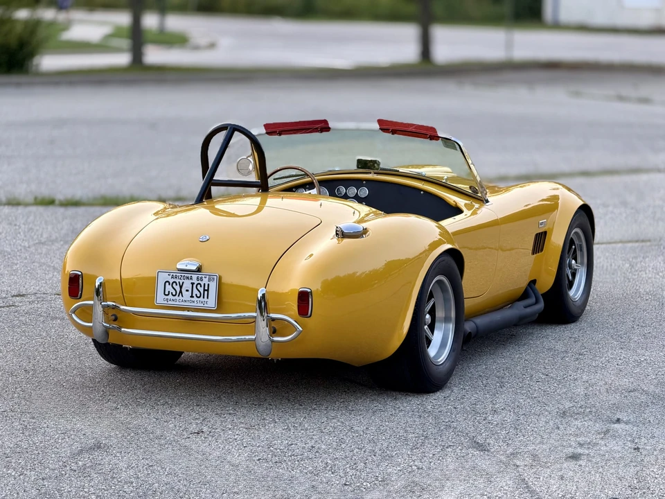 Shelby Cobra Replica - Image 27 of 31