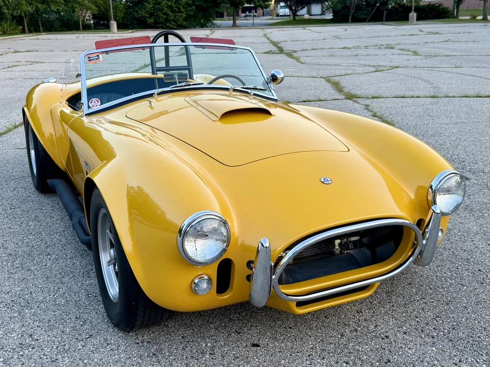 Shelby Cobra Replica - Image 12 of 31
