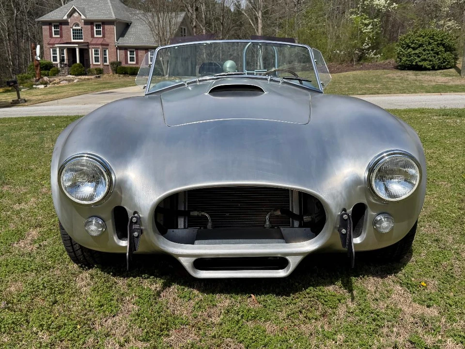 Shelby Cobra Replica - Image 22 of 31