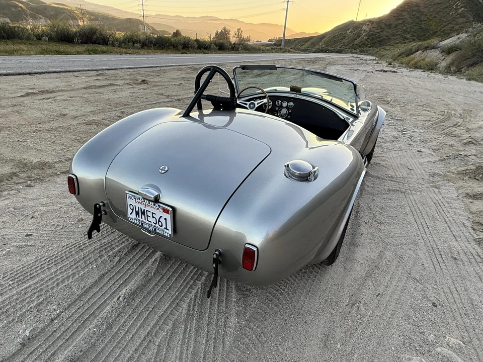 Shelby Cobra Replica - Image 30 of 31