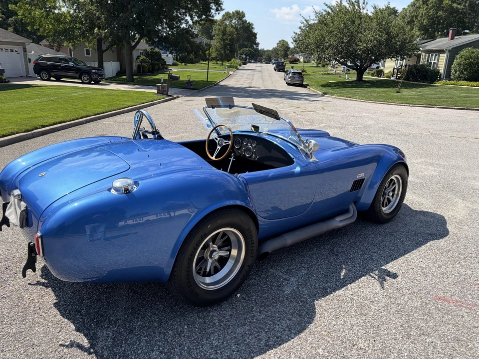 Shelby Cobra Replica - Image 6 of 31