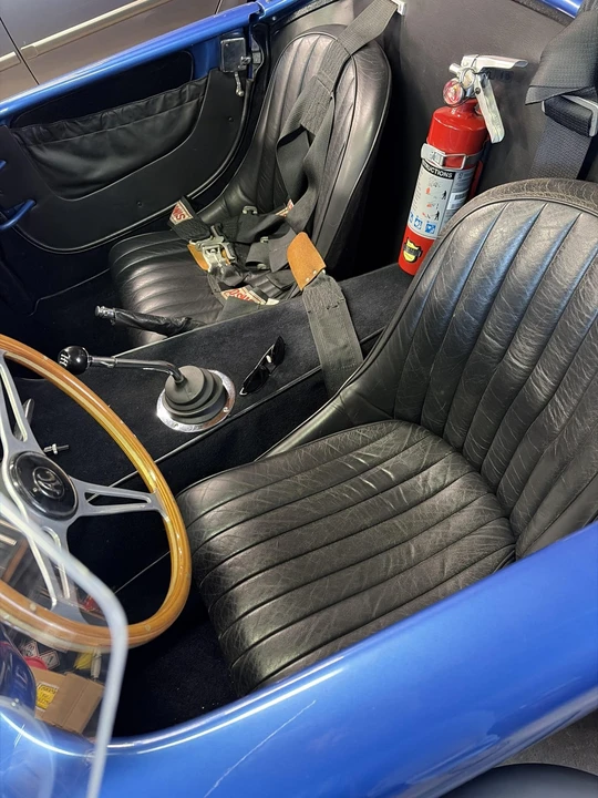 Shelby Cobra Replica - Image 29 of 31