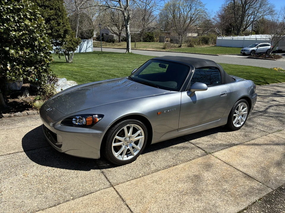 2004 Honda AP2 S2000 - Image 2 of 31