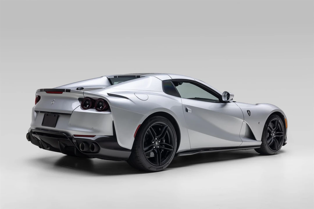 2021 Ferrari 812 GTS - Image 11 of 31
