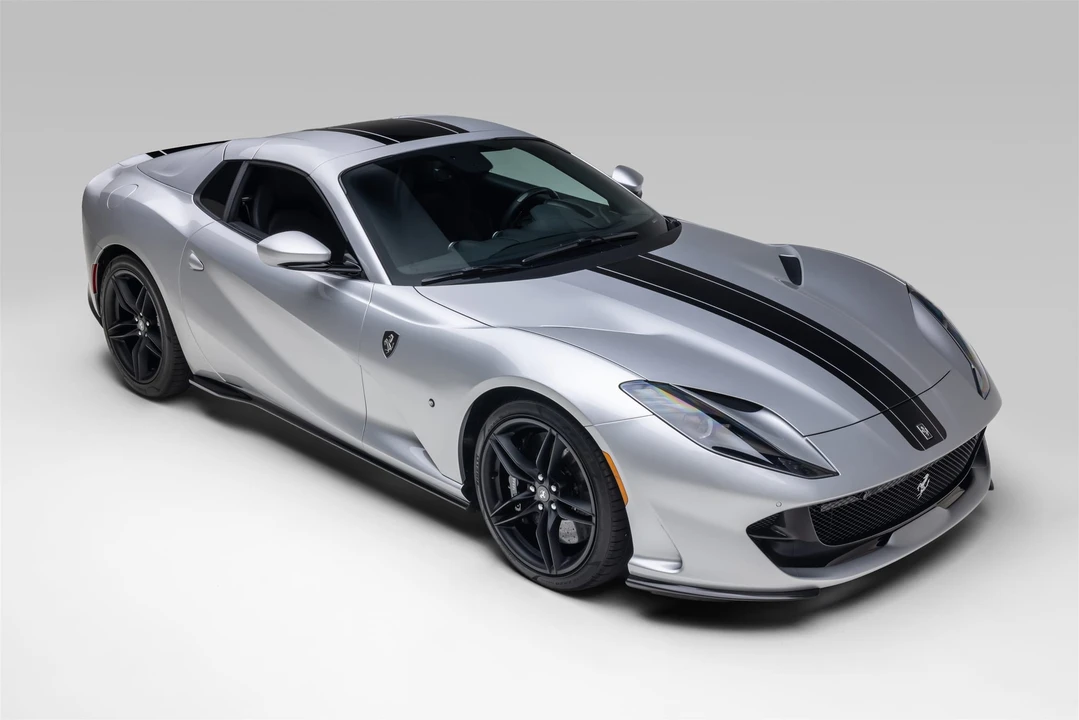 2021 Ferrari 812 GTS - Image 8 of 31