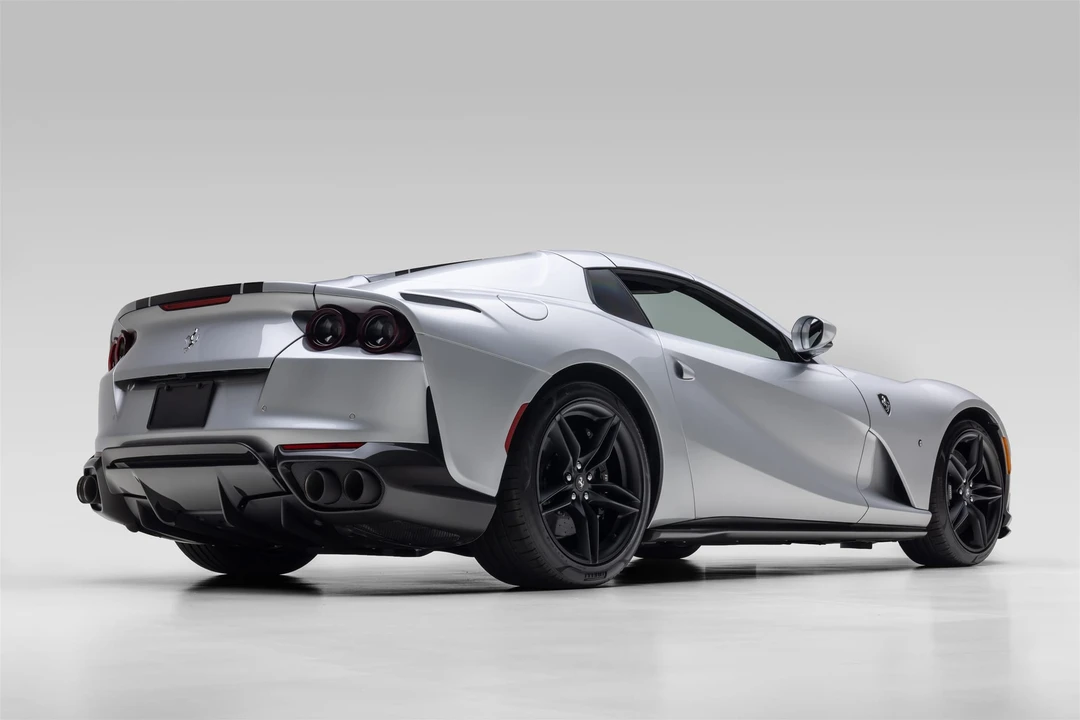 2021 Ferrari 812 GTS - Image 12 of 31