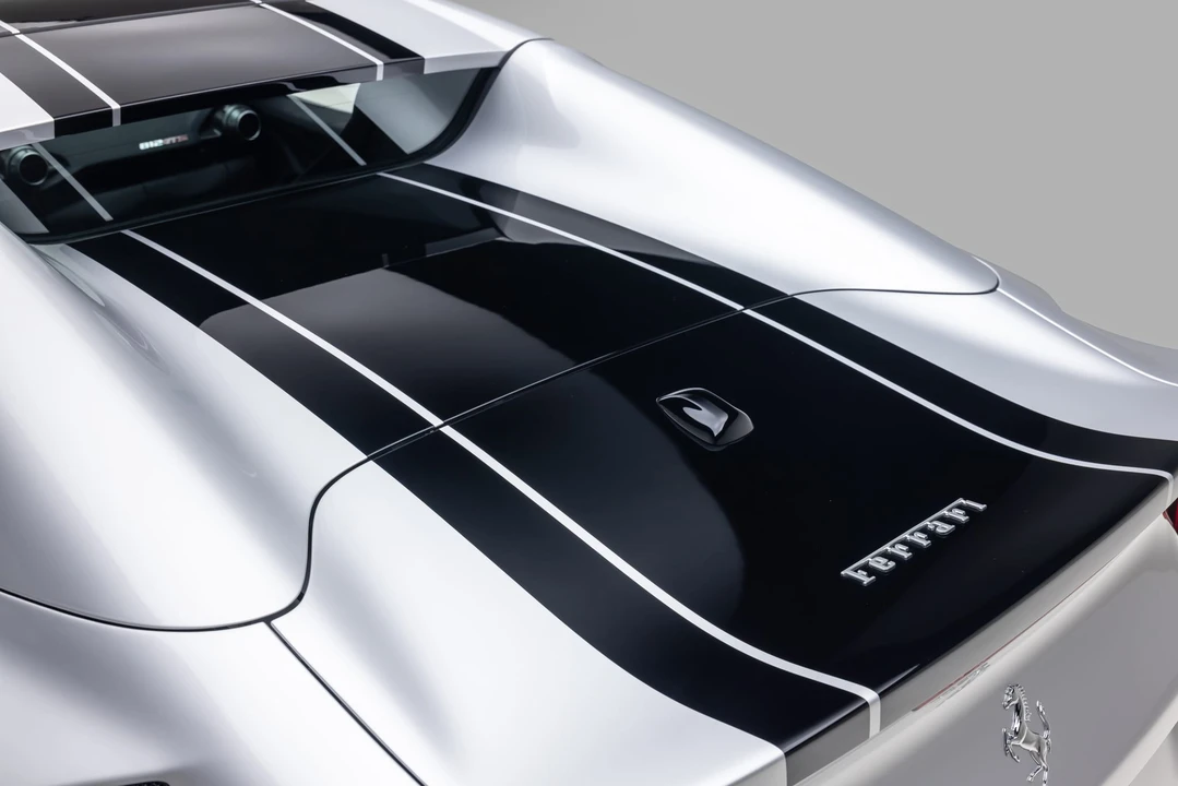 2021 Ferrari 812 GTS - Image 27 of 31