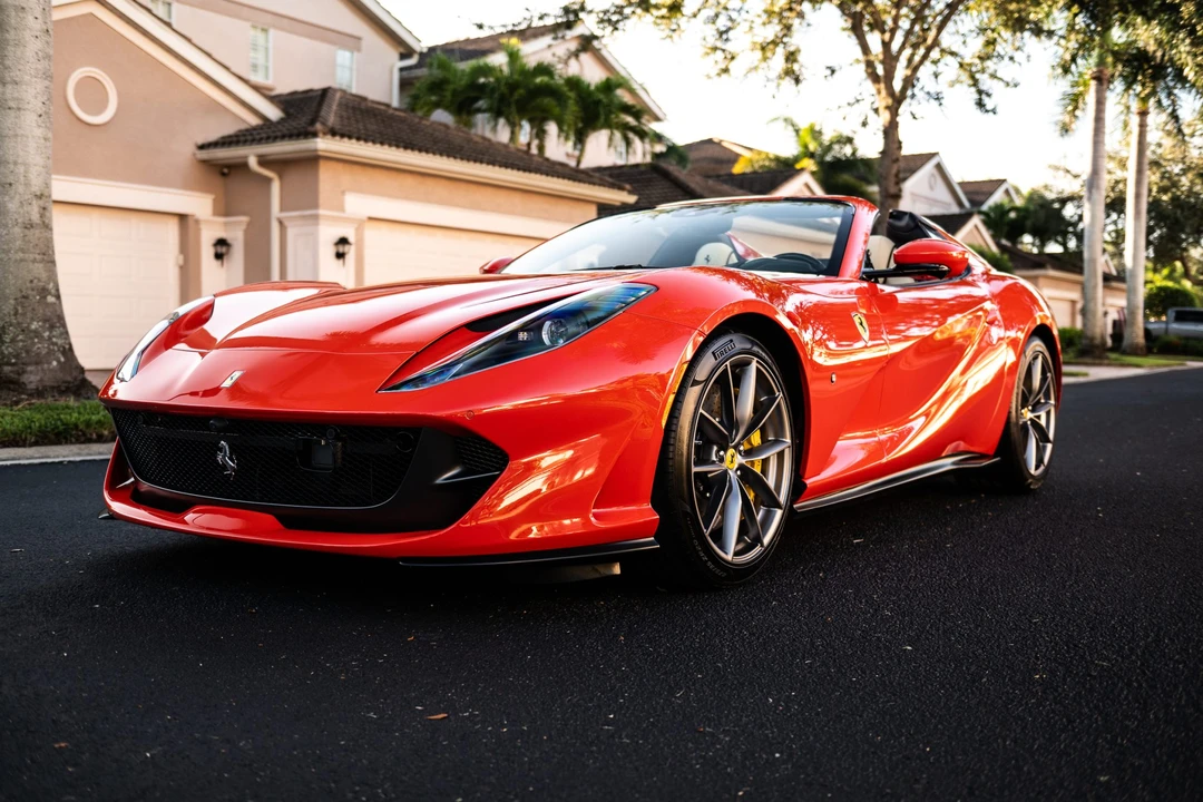 2022 Ferrari 812 GTS - Image 5 of 31